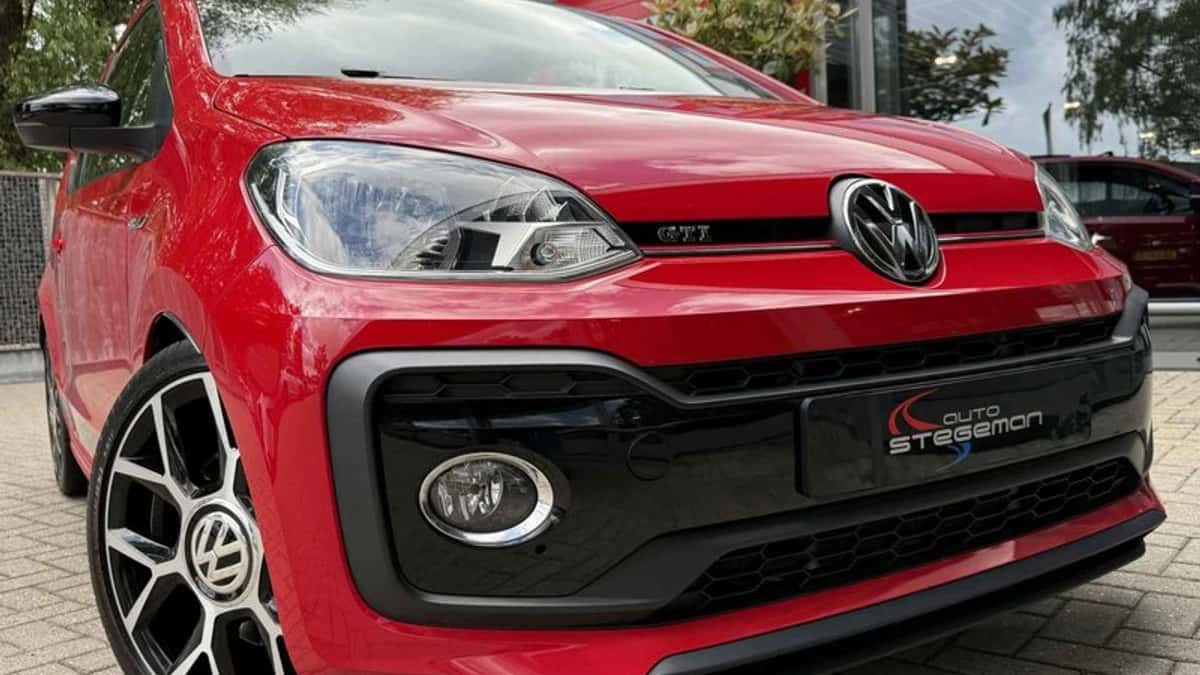 Volkswagen Up (2019) — foto 1