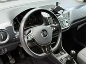 Volkswagen Up (2021) thumbnail 6