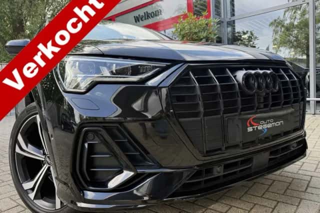 Audi Q3 (2022) thumbnail 1