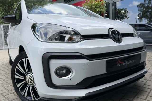 Volkswagen Up (2017) thumbnail 1