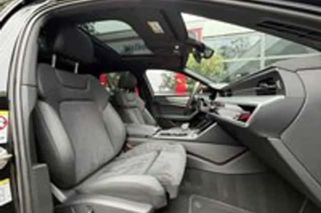 Audi A6 (2023) thumbnail 4