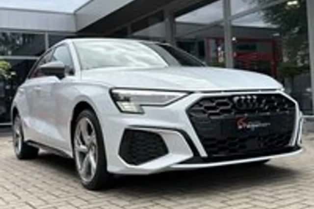 Audi A3 (2021) thumbnail 4
