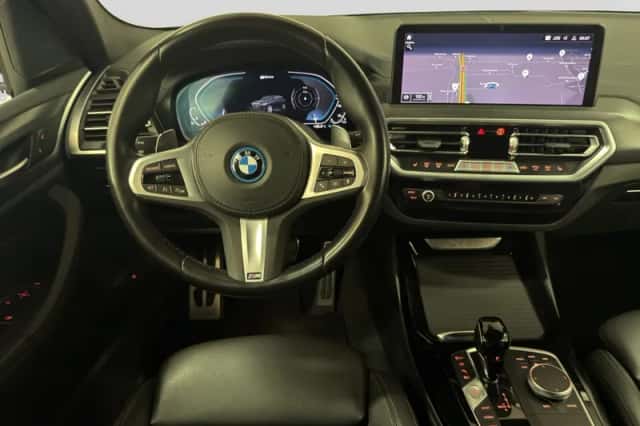 BMW X3 (2023) thumbnail 3