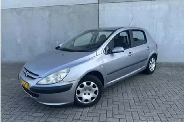 Peugeot 308 (2016) thumbnail 5