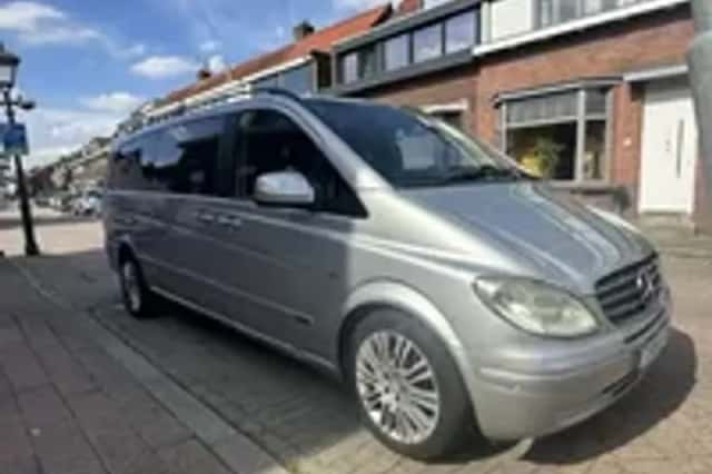 Mercedes-Benz Viano (2010) thumbnail 2