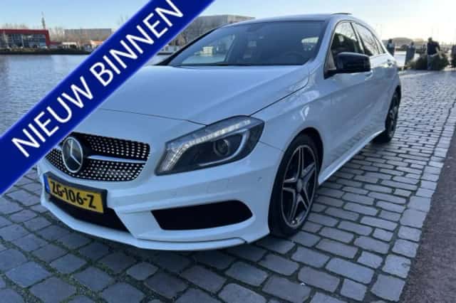 Mercedes-Benz A-Klasse (2015) thumbnail 1