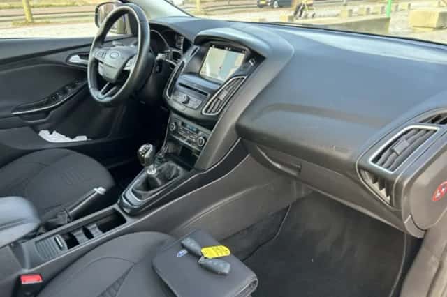 Ford Focus (2016) thumbnail 3