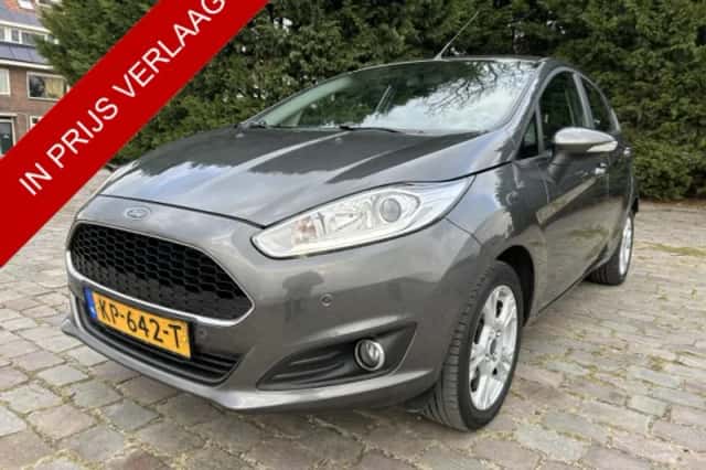 Ford Fiesta (2016) thumbnail 1