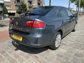 SEAT Toledo (2016) thumbnail 2