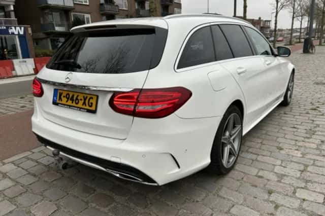 Mercedes-Benz C-Klasse (2017) thumbnail 2