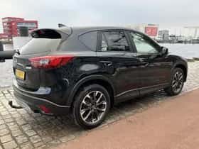 Mazda CX-5 (2016) thumbnail 2