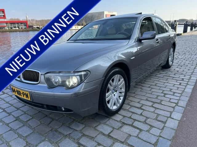 BMW 7-Serie (2004) — foto 1