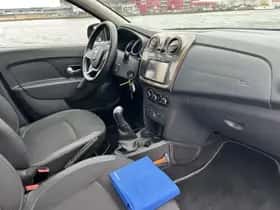 Dacia Logan MCV 0.9 TCe Stepway (2017) thumbnail 3