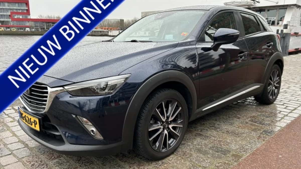Mazda CX-3 (2017) — foto 1