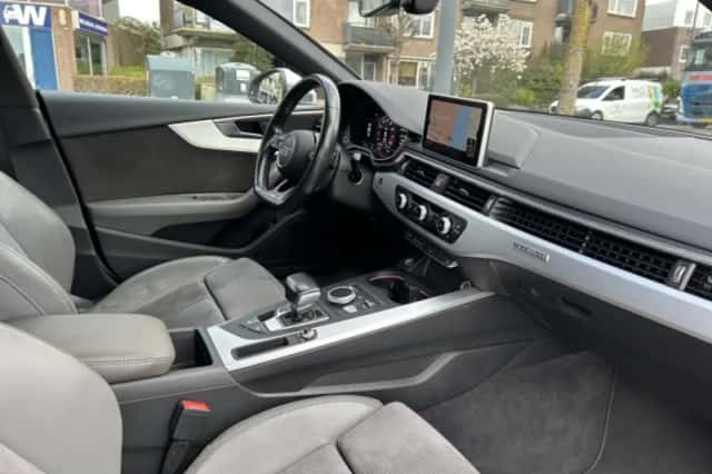 Audi A5 (2017) thumbnail 3