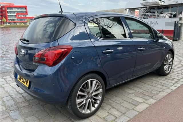 Opel Corsa (2015) thumbnail 2
