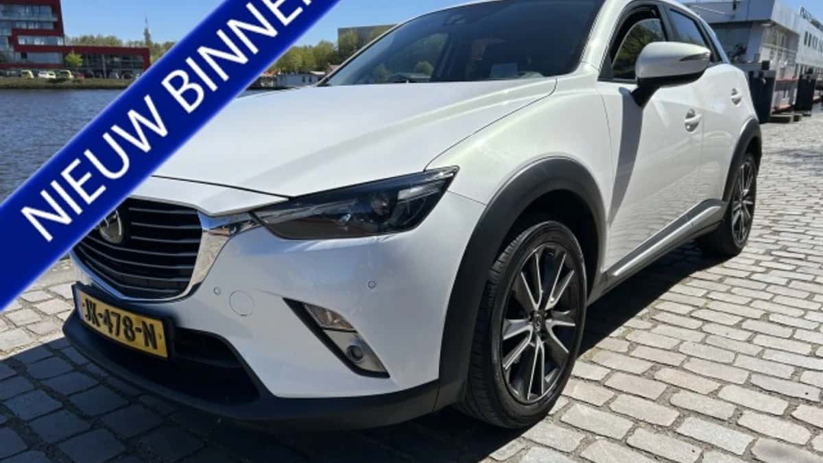 Mazda CX-3 (2016) — foto 1