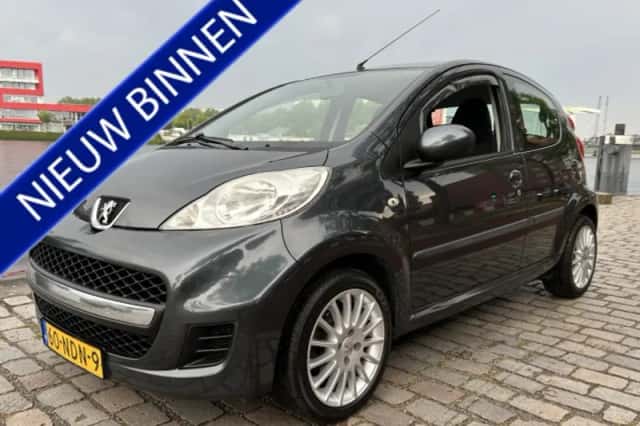 Peugeot 107 (2010) thumbnail 1