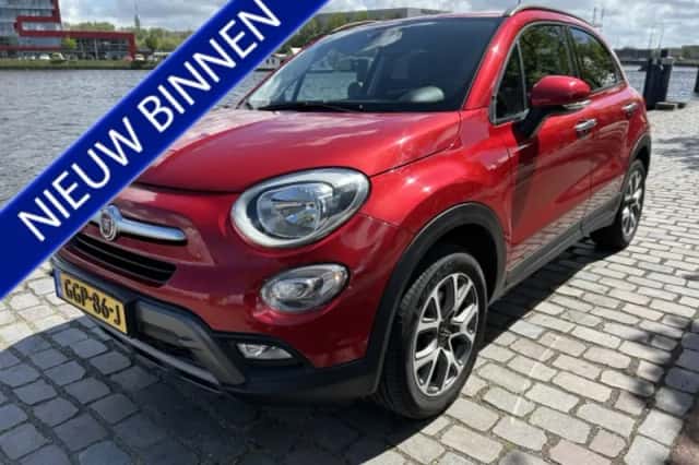 Fiat 500X (2018) thumbnail 1