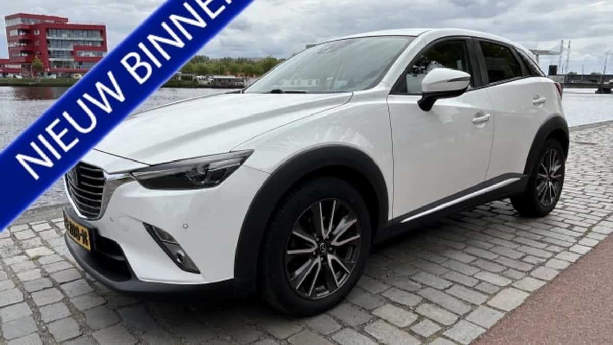 Mazda CX-3 (2016) — foto 1