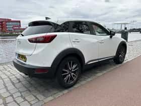 Mazda CX-3 (2016) thumbnail 2
