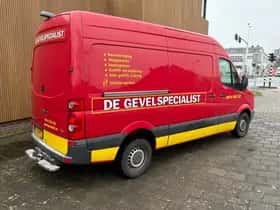 Volkswagen Crafter (2013) thumbnail 2