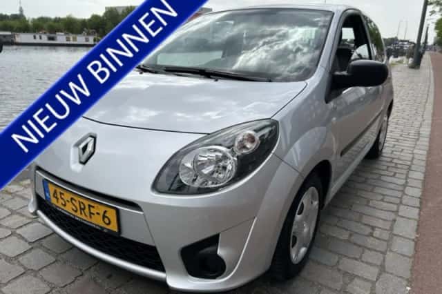 Renault Twingo (2011) thumbnail 1