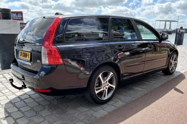 Volvo V50 (2012) thumbnail 2
