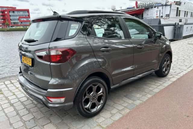 Ford EcoSport (2019) thumbnail 2