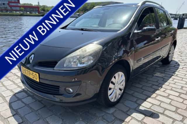 Renault Clio (2008) thumbnail 1