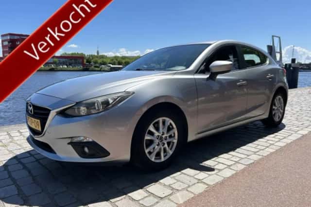 Mazda 3 (2014) thumbnail 1