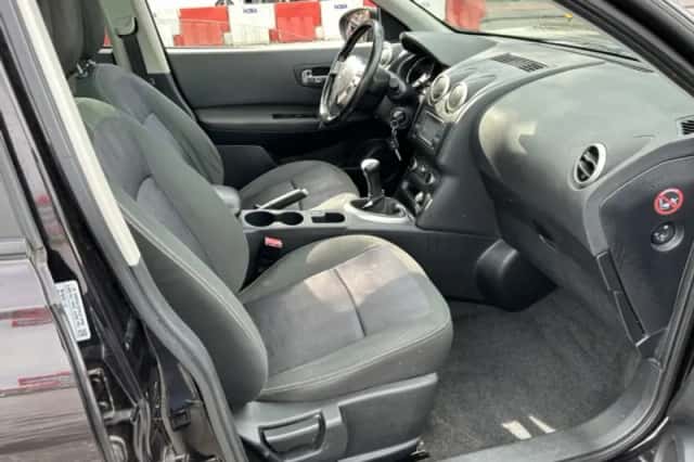 Nissan Qashqai+2 (2013) thumbnail 3