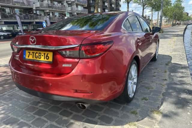 Mazda 6 (2014) thumbnail 2