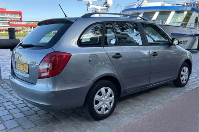 Škoda Fabia (2012) thumbnail 2