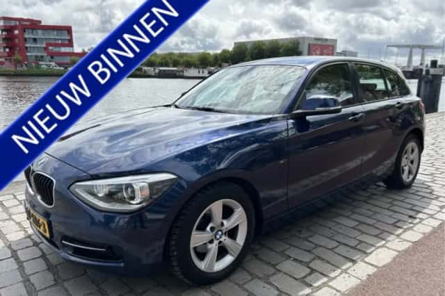 BMW 1-Serie (2011) thumbnail 1