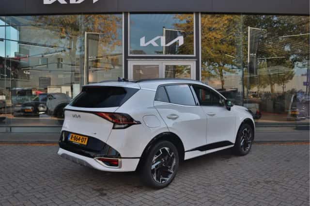 Kia Sportage (2022) thumbnail 4