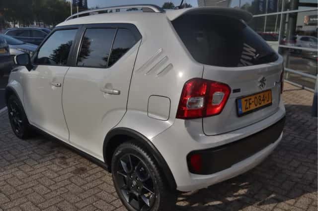 Suzuki Ignis (2019) thumbnail 2