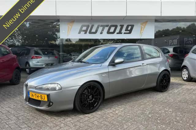Alfa Romeo 147 (2006) thumbnail 1
