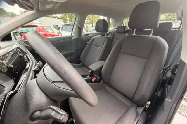 Volkswagen Polo (2019) thumbnail 5