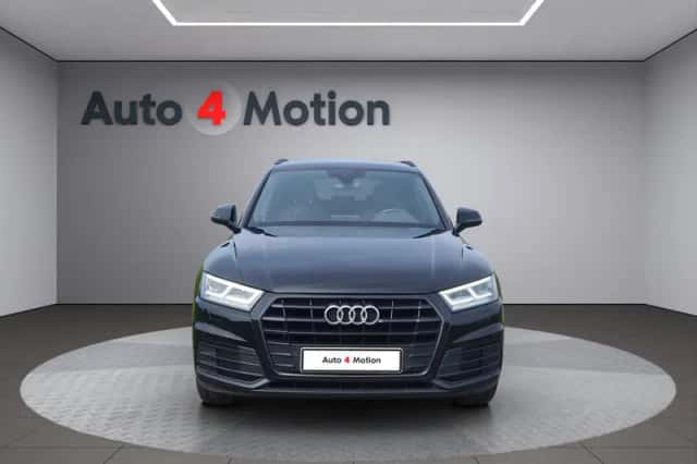 Audi Q5 (2020) thumbnail 2