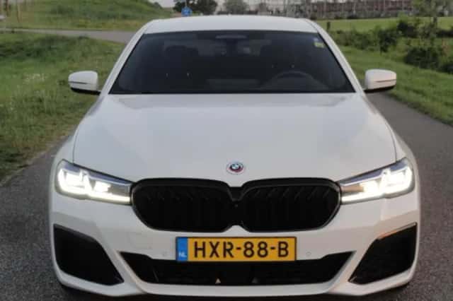BMW 5-Serie (2022) thumbnail 2