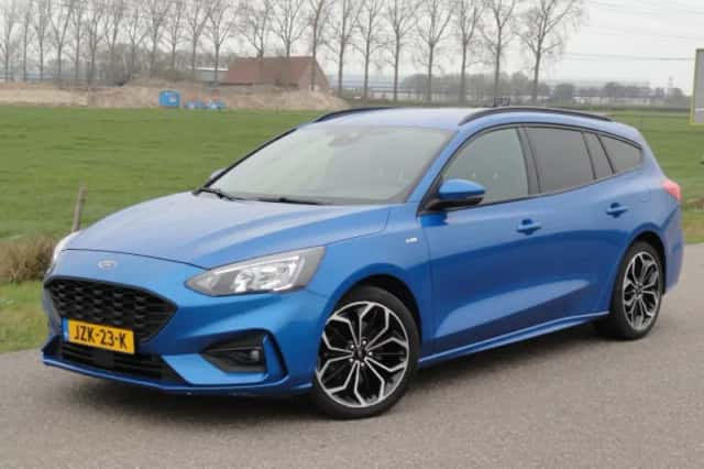 Ford Focus (2020) thumbnail 3