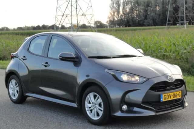 Mazda 2 Hybrid (2023) thumbnail 1