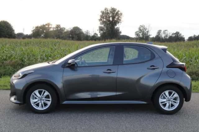 Mazda 2 Hybrid (2023) thumbnail 4