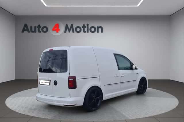 Volkswagen Caddy (2017) thumbnail 5