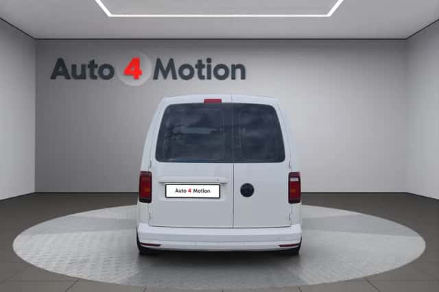 Volkswagen Caddy (2017) thumbnail 6