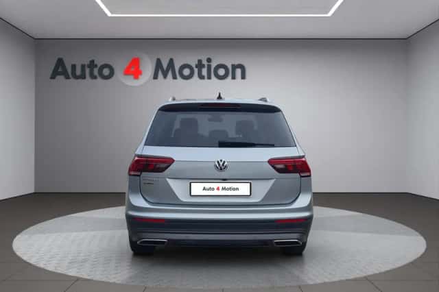 Volkswagen Tiguan (2021) thumbnail 6