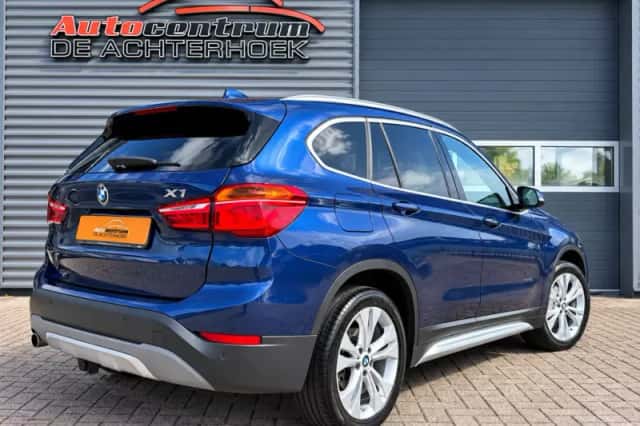 BMW X1 (2017) thumbnail 2