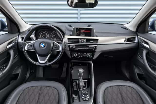 BMW X1 (2017) thumbnail 4