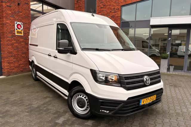 Volkswagen Crafter (2024) thumbnail 2